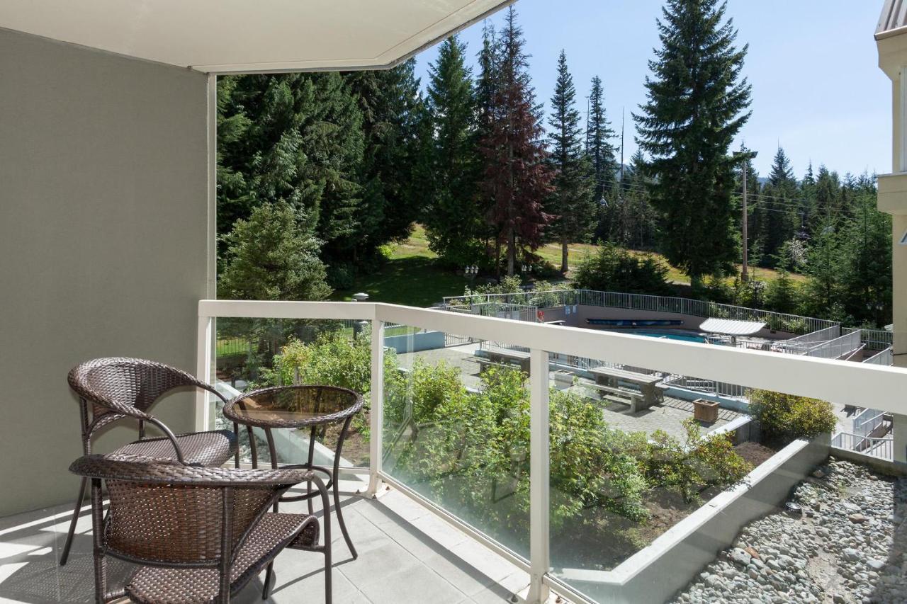 Woodrun 302 | Large W/ Shared Heated Pool & Large Hot Tub Holiday home *