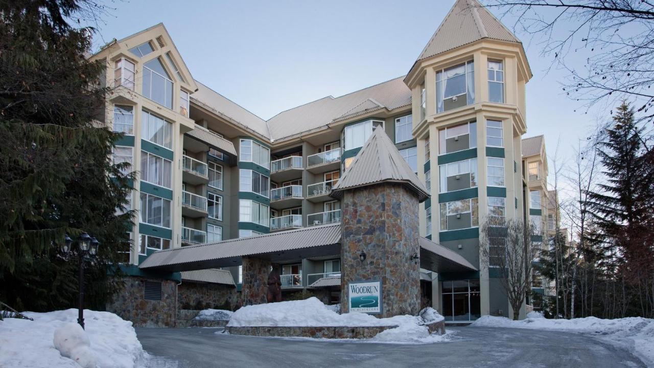Woodrun 302 | Large W/ Shared Heated Pool & Large Hot Tub Whistler